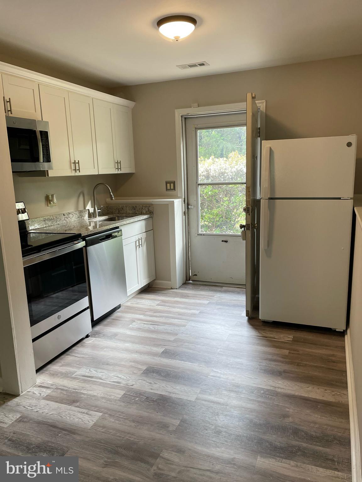 4504 Mine Road Fredericksburg, VA 22408 - Photo 39 of 55 Kitchen - Lower Level