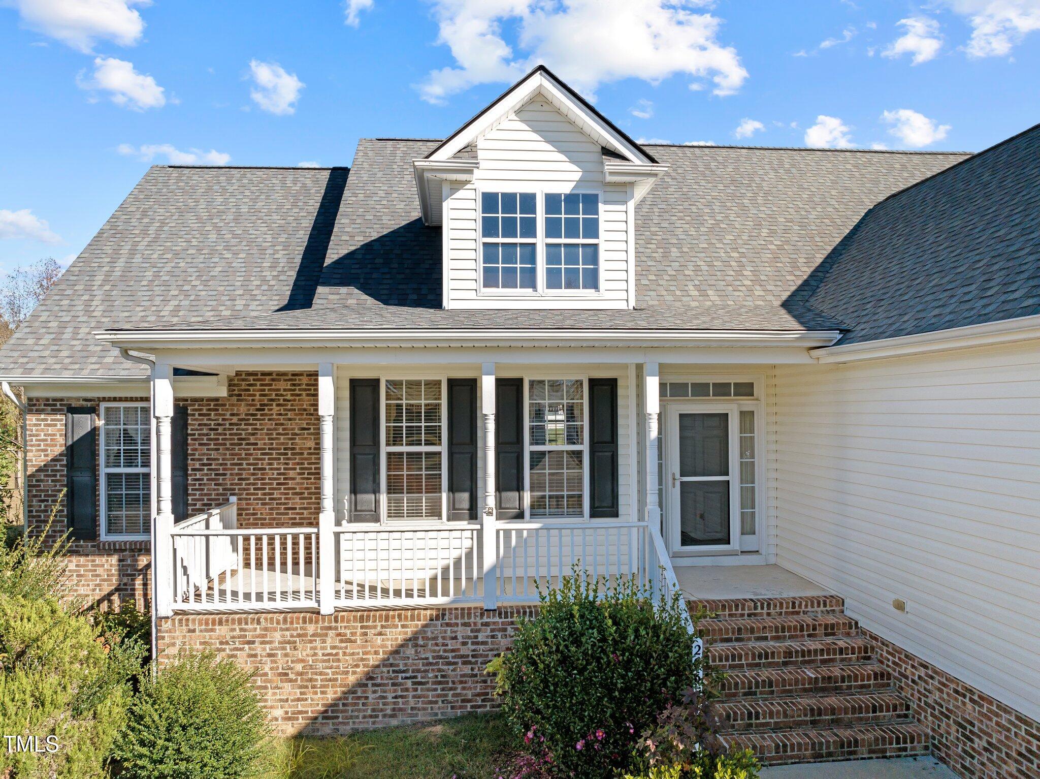 206 West Waycliff Road Henderson, NC 27537 - Photo 35 of 45 35-web-or-mls-DJI_20241121103203_0018_D