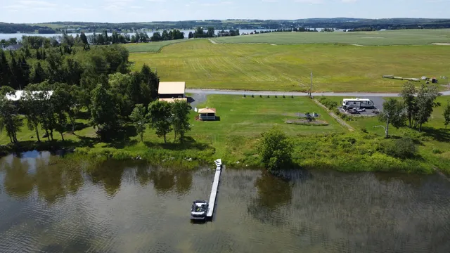 $324,900 | 162 Island Road, St. Agatha, ME 04772