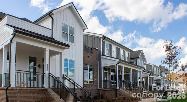 $3,508 | 17014 Fairmount Way, Unit C1, Pineville, NC 28134