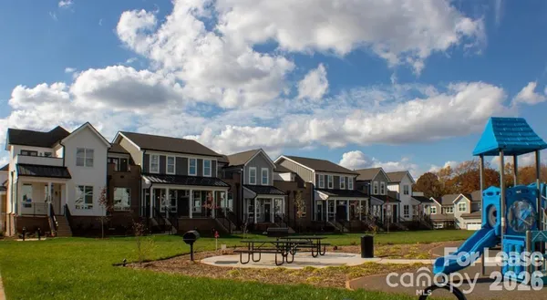 $3,508 | 17014 Fairmount Way, Unit C1, Pineville, NC 28134