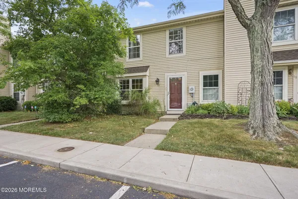 $3,600 | 17 Alameda Court, Eatontown, NJ 07724