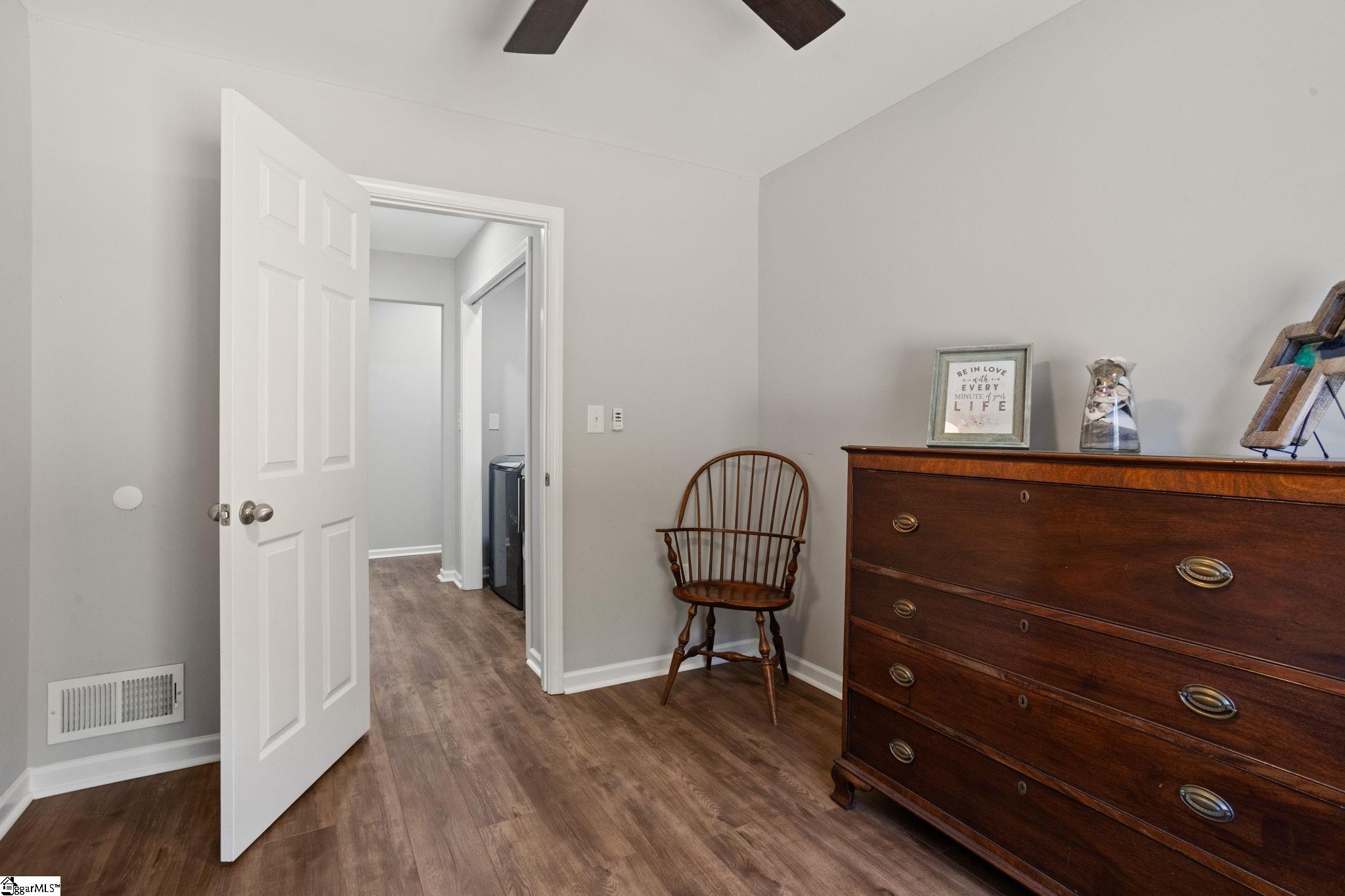 5800 Highway 357 Campobello, SC 29322 - Photo 17 of 39