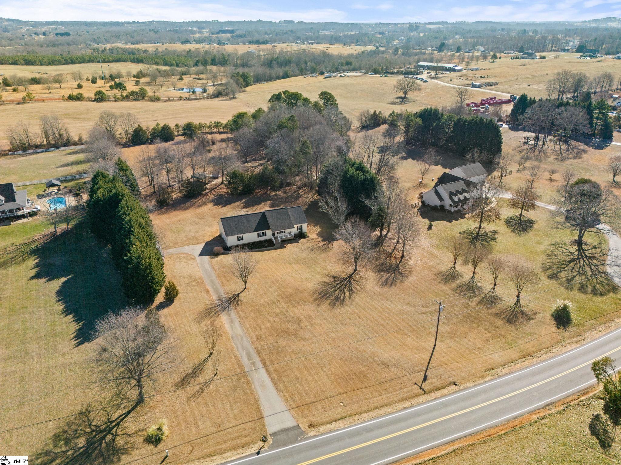 5800 Highway 357 Campobello, SC 29322 - Photo 2 of 39