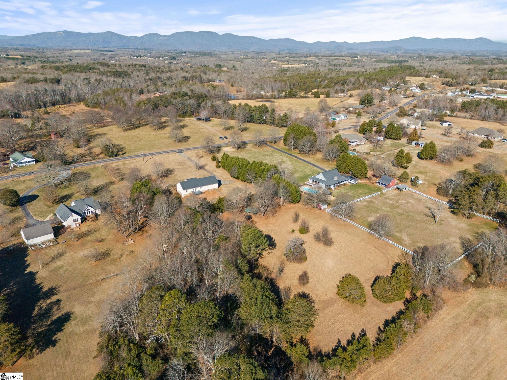 5800 Highway 357 Campobello, SC 29322 - Photo 35 of 39