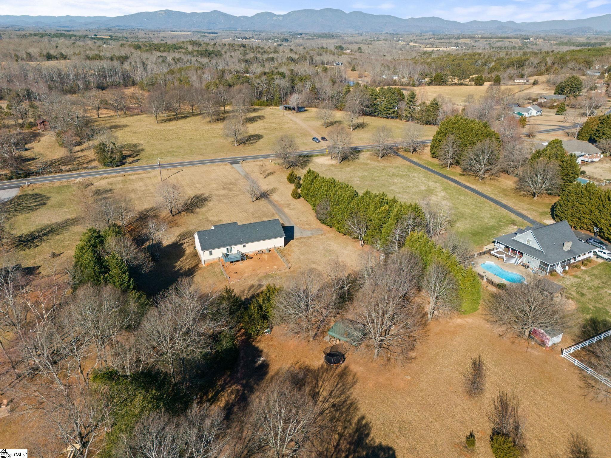 5800 Highway 357 Campobello, SC 29322 - Photo 36 of 39