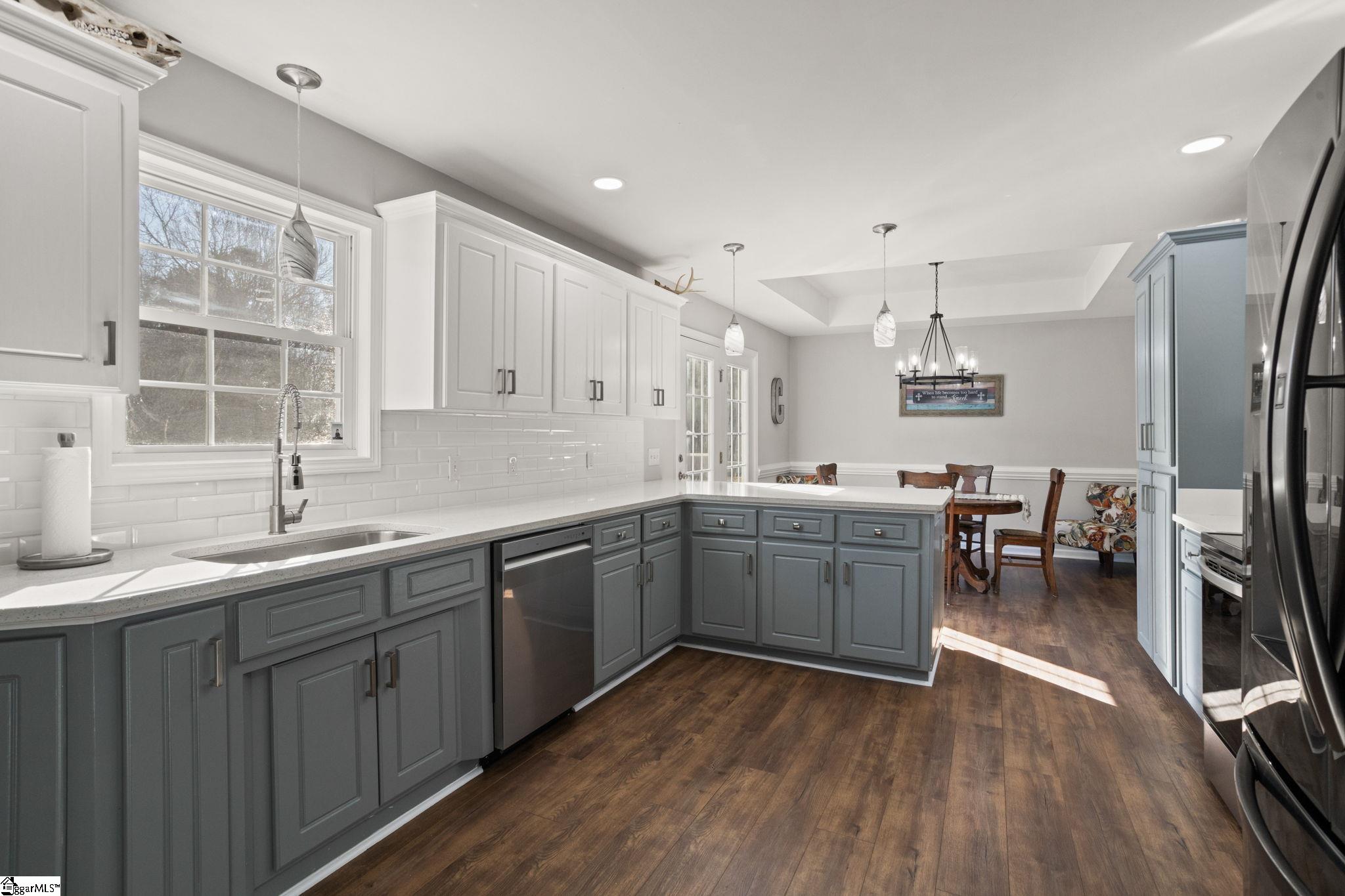 5800 Highway 357 Campobello, SC 29322 - Photo 10 of 39