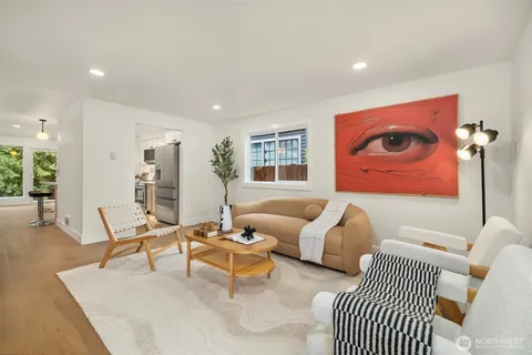 $949,900 | 1039 Northeast 113th Street, Seattle, WA 98125