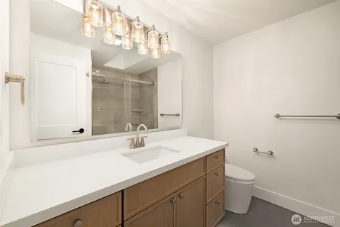 $949,900 | 1039 Northeast 113th Street, Seattle, WA 98125