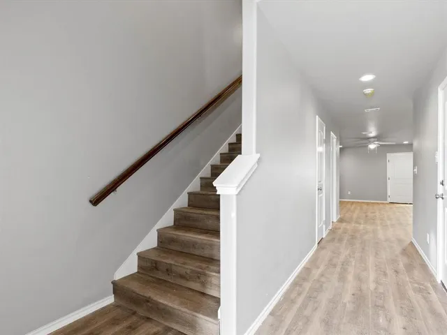 $1,750 | 129 Abbey Park Court, Granbury, TX 76049