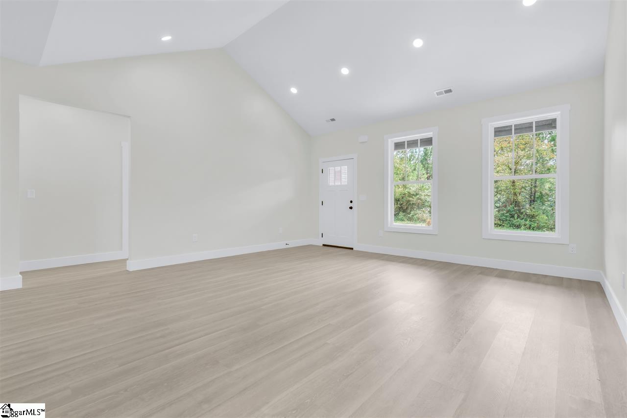 515 Bill Lattimore Road Chesnee, SC 29323 - Photo 2 of 17 Gallery Image 2
