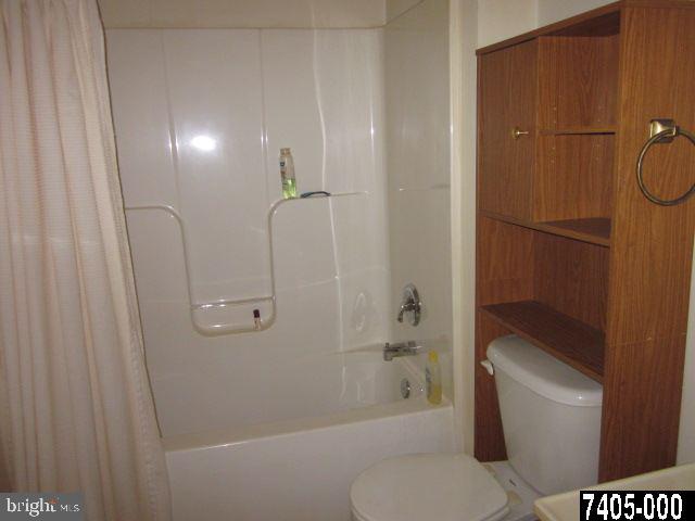 7100 Seneca Ridge Drive York, PA 17403 - Photo 13 of 19 Gallery Image 13