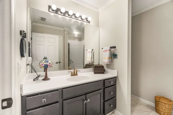 $339,900 | 443 Forest Glen Circle, Murfreesboro, TN 37128