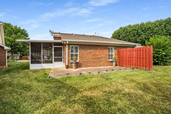 $339,900 | 443 Forest Glen Circle, Murfreesboro, TN 37128
