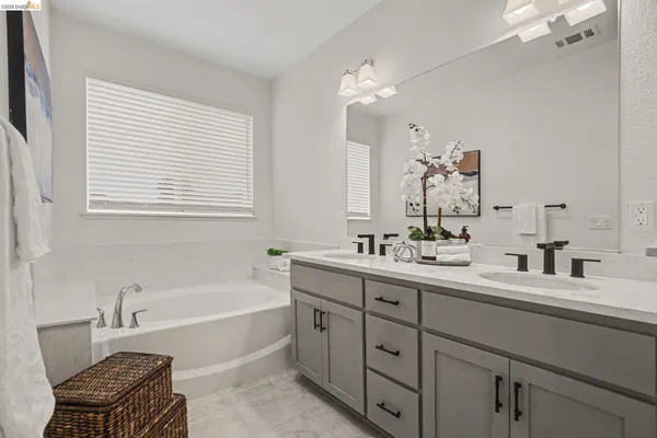 $680,000 | 3033 Honeycomb Court, Antioch, CA 94509