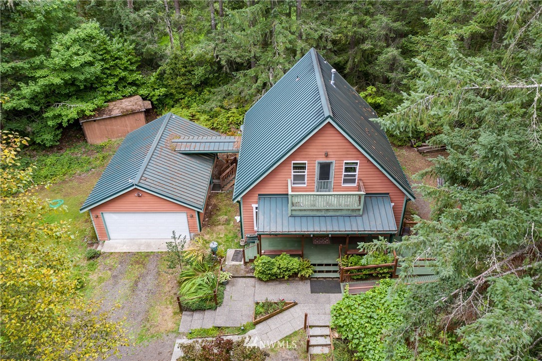 7333 Southeast Fragaria Road Olalla, WA 98359 - Photo 1 of 25 Gallery Image 1