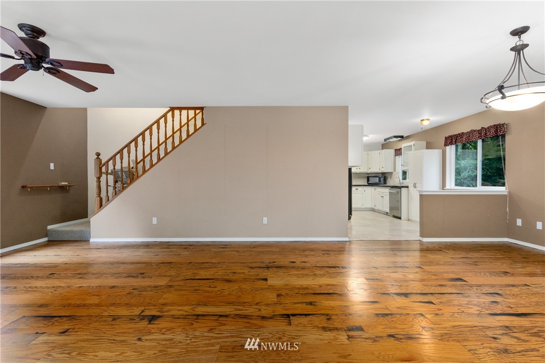7333 Southeast Fragaria Road Olalla, WA 98359 - Photo 14 of 25 Gallery Image 14