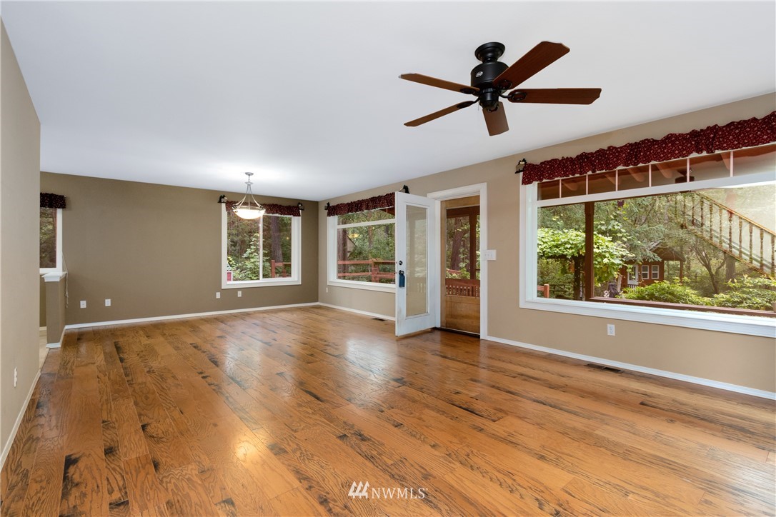 7333 Southeast Fragaria Road Olalla, WA 98359 - Photo 15 of 25 Gallery Image 15