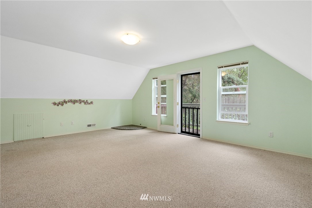 7333 Southeast Fragaria Road Olalla, WA 98359 - Photo 20 of 25 Gallery Image 20