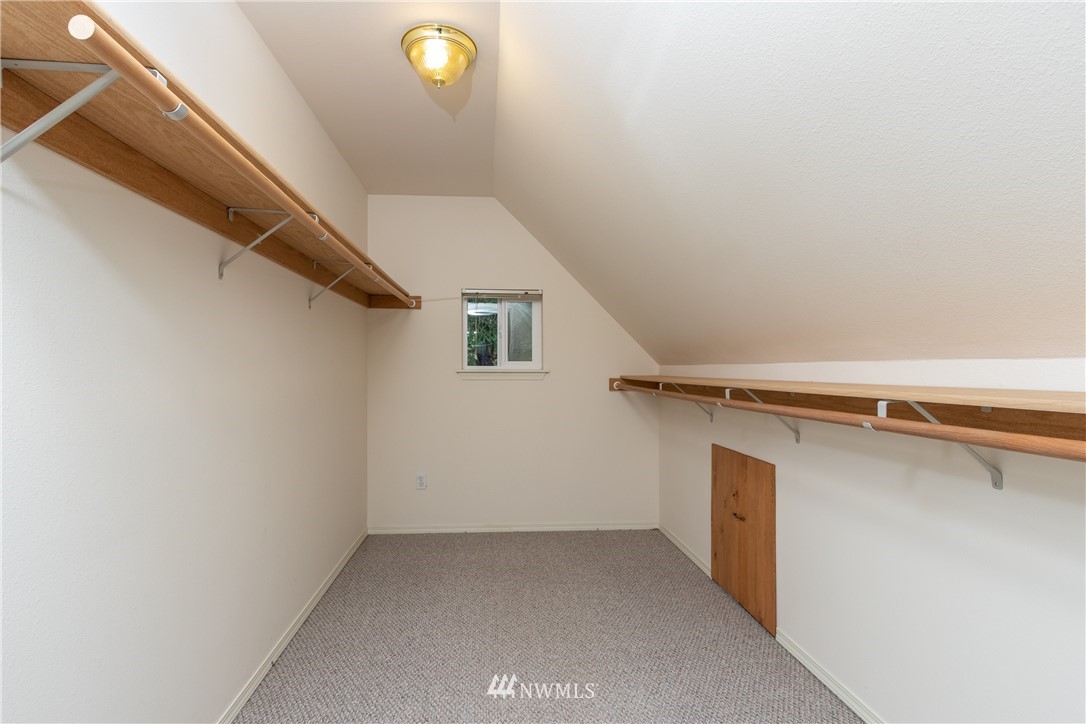 7333 Southeast Fragaria Road Olalla, WA 98359 - Photo 22 of 25 Gallery Image 22