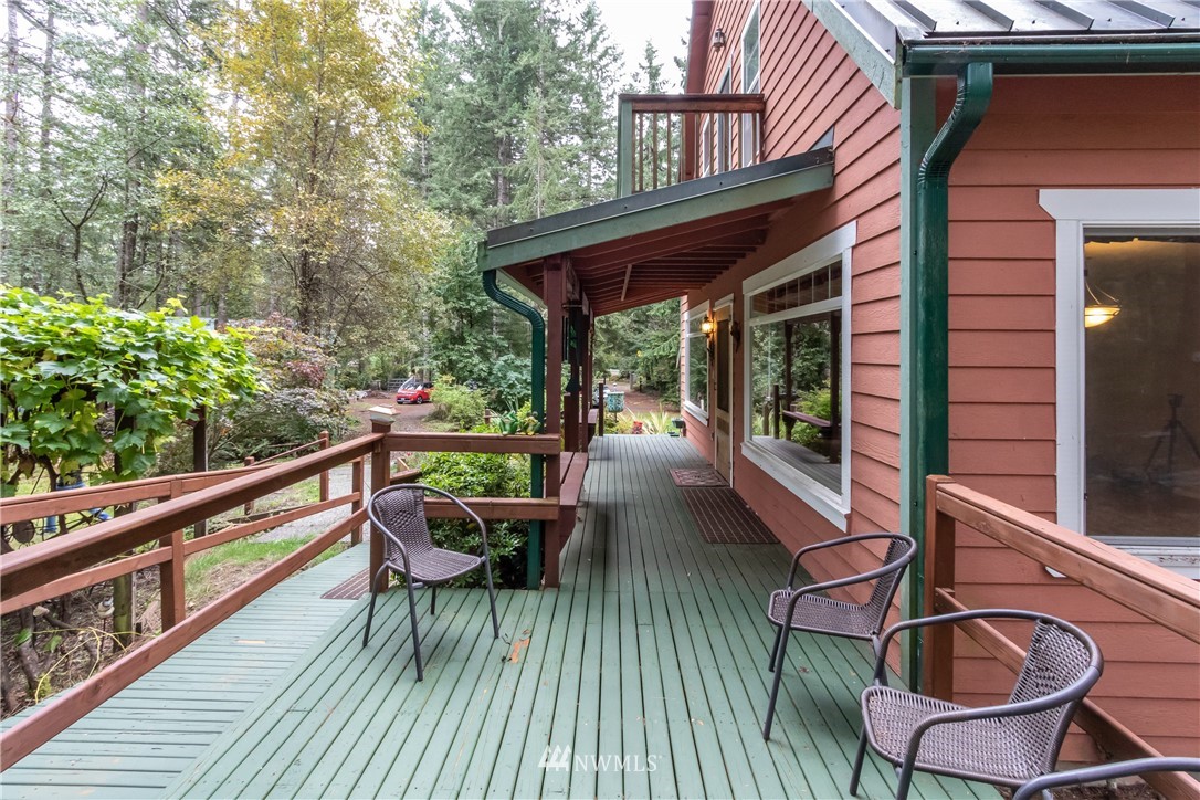 7333 Southeast Fragaria Road Olalla, WA 98359 - Photo 6 of 25 Gallery Image 6