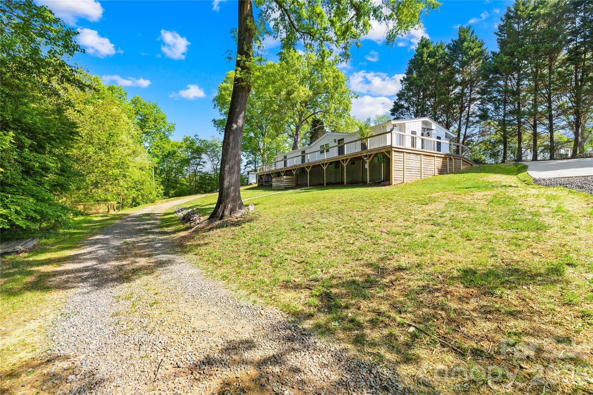 1285 Ring Tail Road Claremont, NC 28610 - Photo 11 of 35 Gallery Image 11