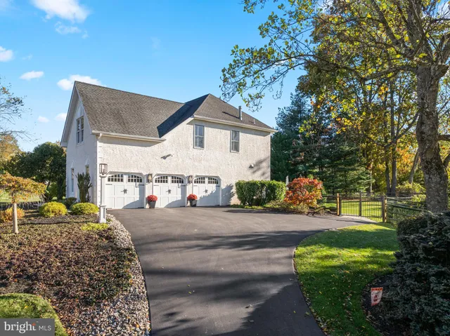 $995,000 | 50 Founders Way, Downingtown, PA 19335