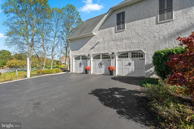 $995,000 | 50 Founders Way, Downingtown, PA 19335