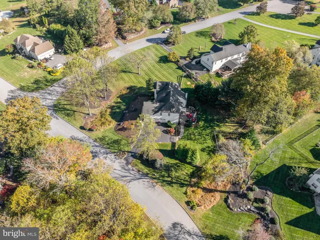 $995,000 | 50 Founders Way, Downingtown, PA 19335