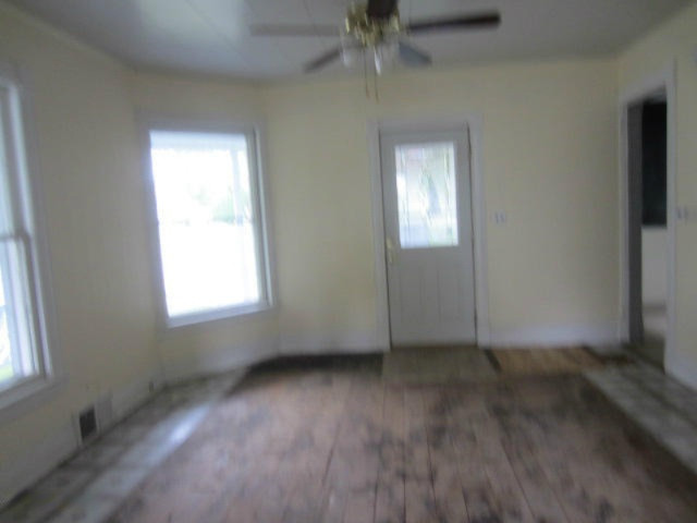 702 North Main Street Three Rivers, MI 49093 - Photo 8 of 13 IMG_1301