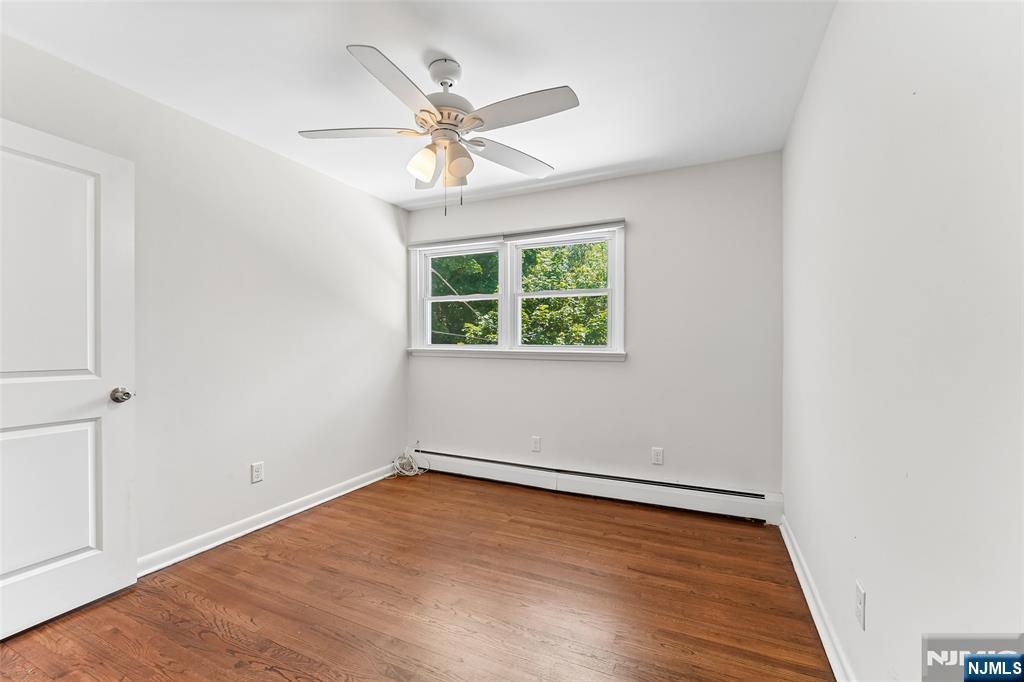 42 West Ridgewood Avenue Paramus, NJ 07652 - Photo 8 of 13