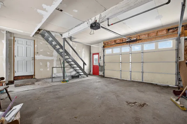 $425,000 | 2510 Troy-Schenectady Road, Niskayuna, NY 12309