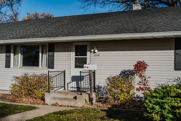 $265,000 | 1718 15th Street South, Fargo, ND 58103
