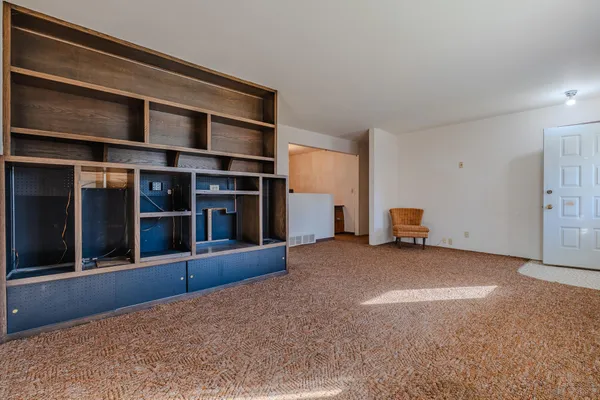 $265,000 | 1718 15th Street South, Fargo, ND 58103