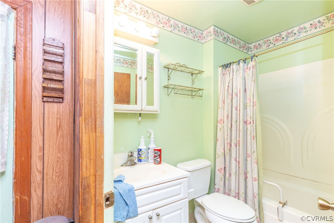 6200 Sturgeon Point Road Providence Forge, VA 23140 - Photo 16 of 27 Gallery Image 16