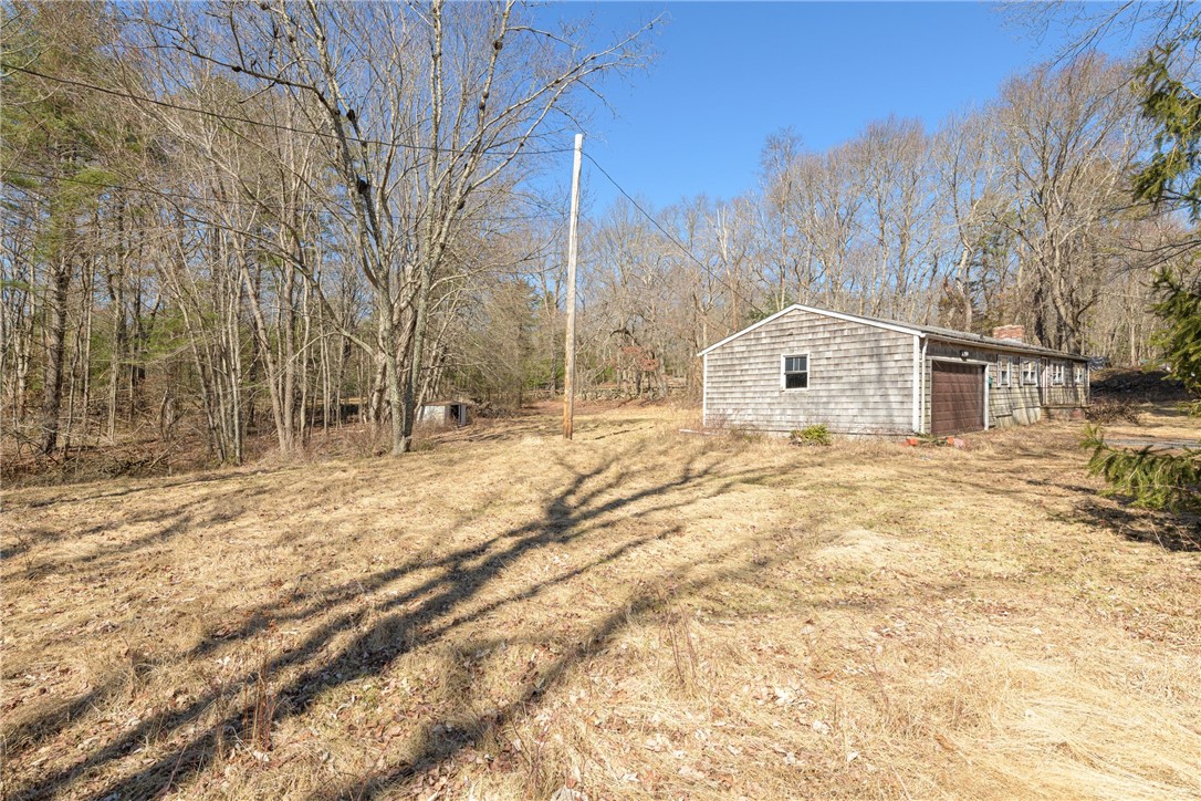 213 Hallville Road Exeter, RI 02822 - Photo 10 of 20