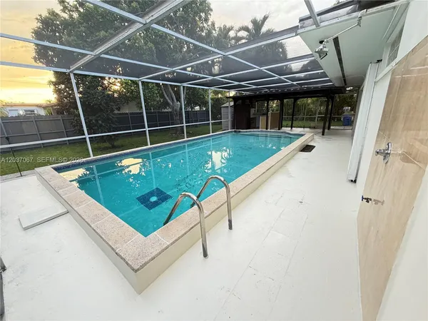 $4,500 | 2134 Southwest 99th Avenue, Unit 2134, Miami, FL 33165
