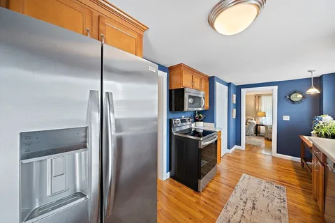 $579,900 | 9 Grant Avenue, Walpole, MA 02032
