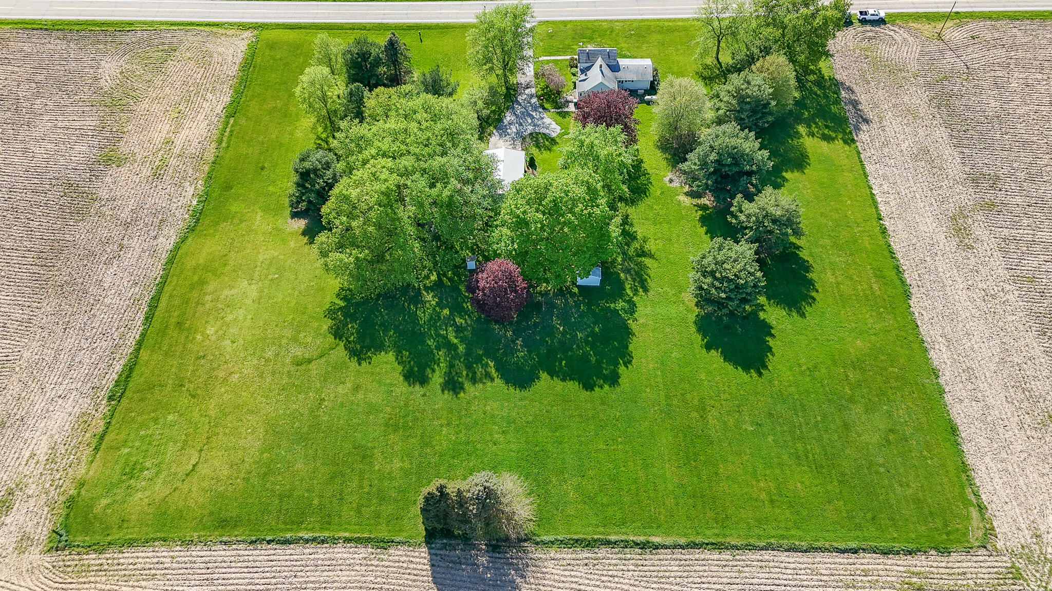 60379 Dailey Road Cassopolis, MI 49031 - Photo 4 of 33 dji_fly_20240501_171158_0071_17145982999