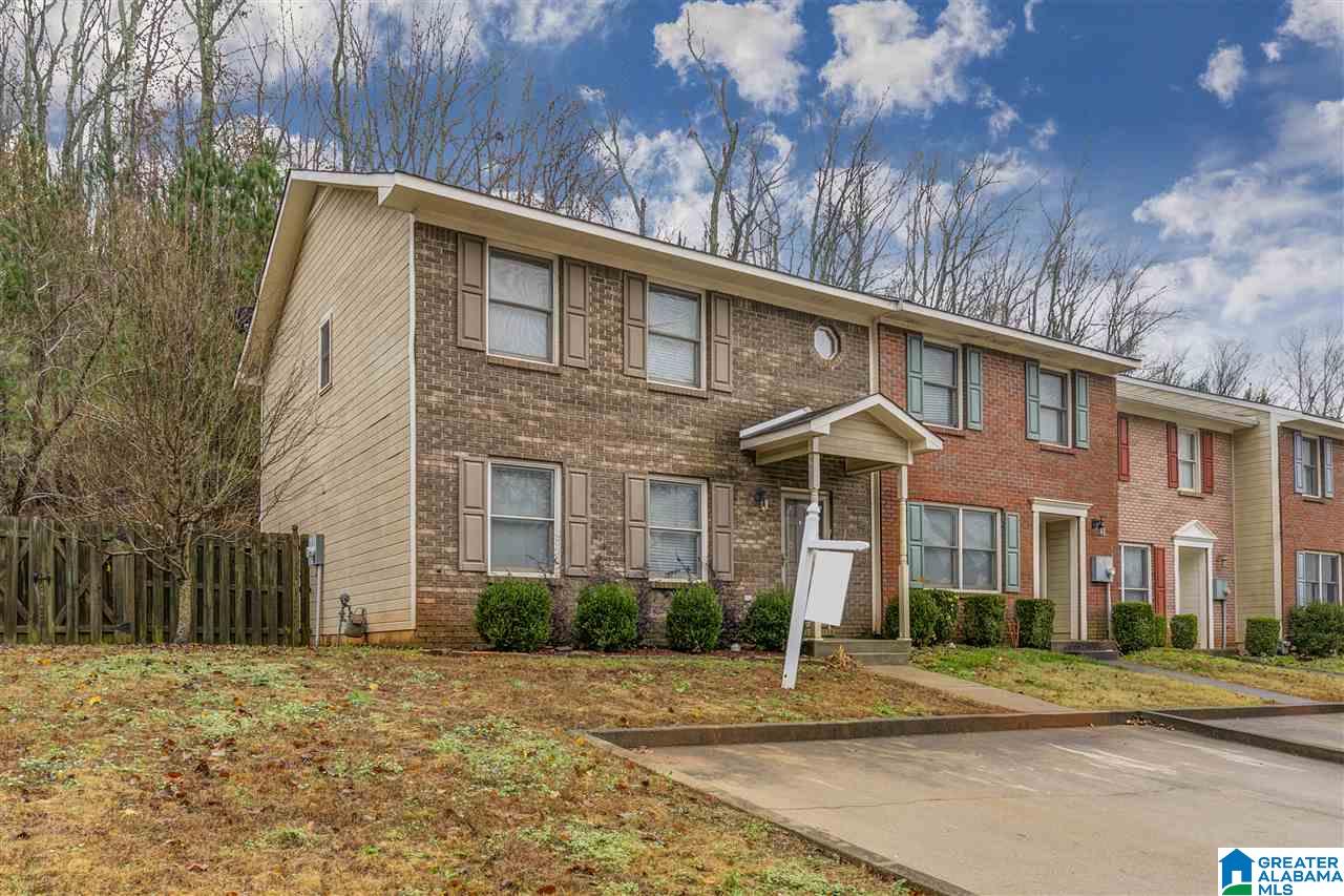5237 Falling Creek Lane Birmingham, AL 35235 - Photo 2 of 20
