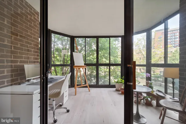 $644,900 | 1600 North Oak Street, Unit 517, Arlington, VA 22209