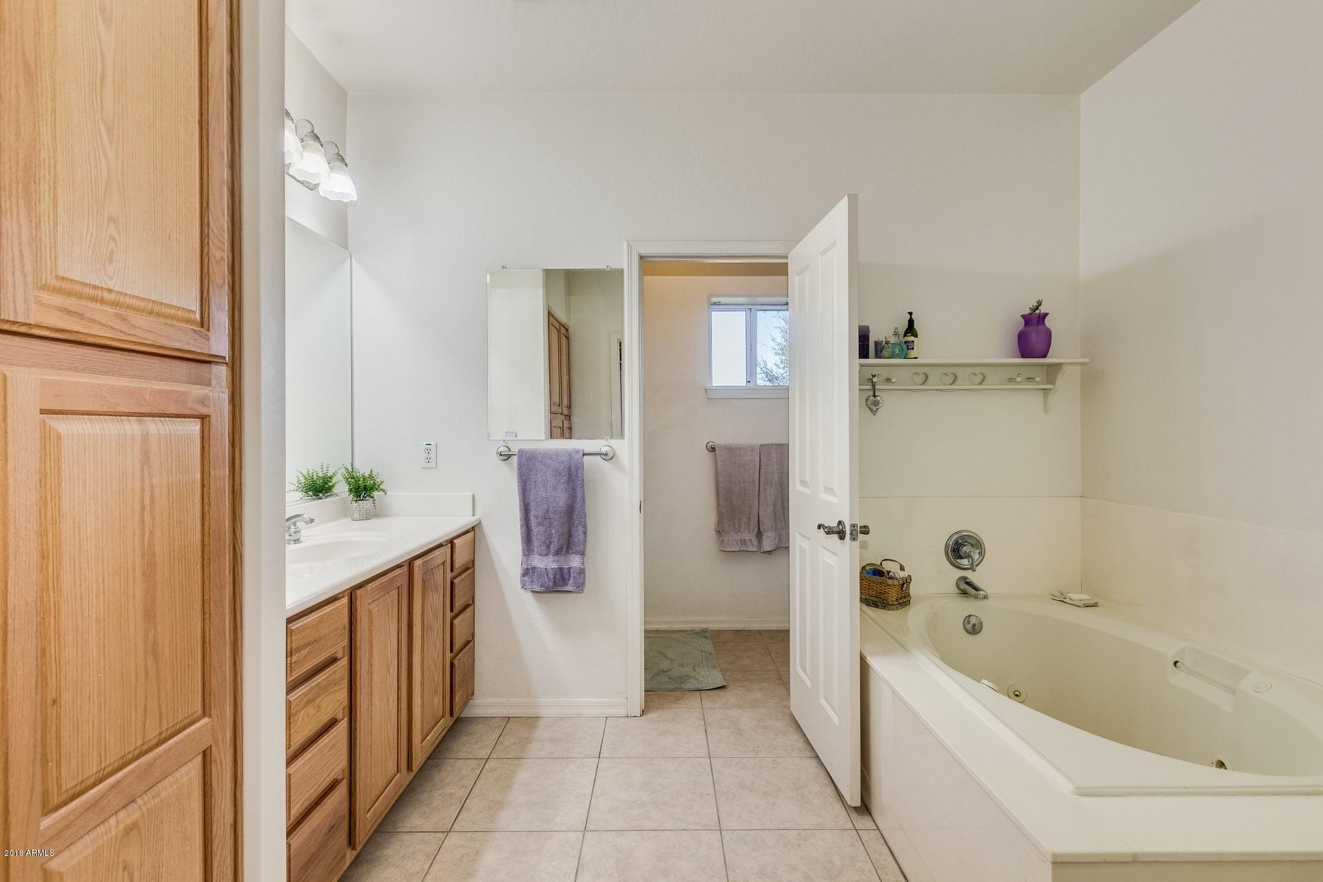16322 East Fairview Street Gilbert, AZ 85295 - Photo 45 of 68 Master Jetted tub