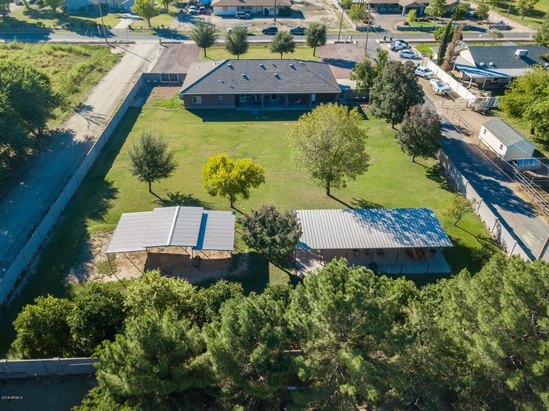 16322 East Fairview Street Gilbert, AZ 85295 - Photo 5 of 68 Yard4