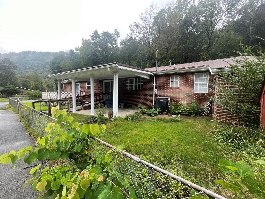270 Ramey Addition Road Wyoming, WV 24898 - Photo 1 of 26 Main View