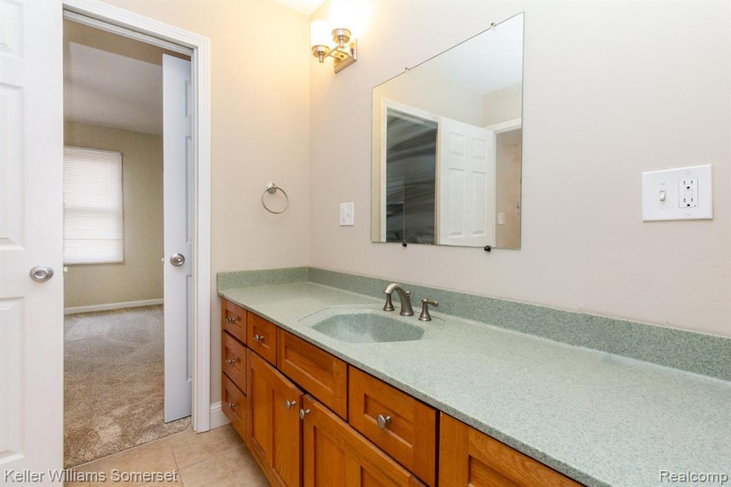 6565 Springborn Road East China, MI 48054 - Photo 36 of 48