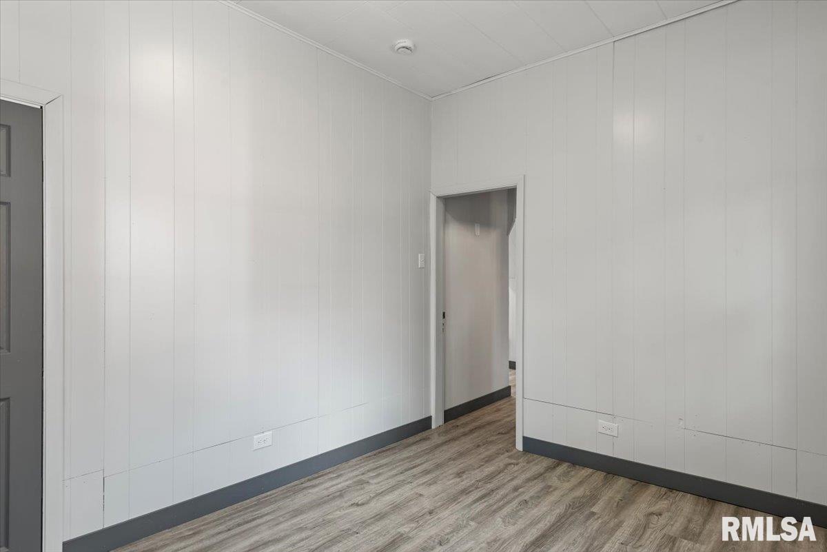 519 South Pine Street Nokomis, IL 62075 - Photo 17 of 40