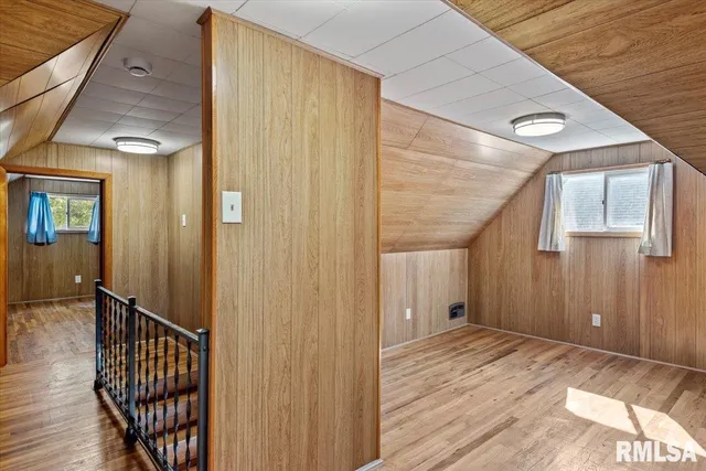 $129,000 | 519 South Pine Street, Nokomis, IL 62075