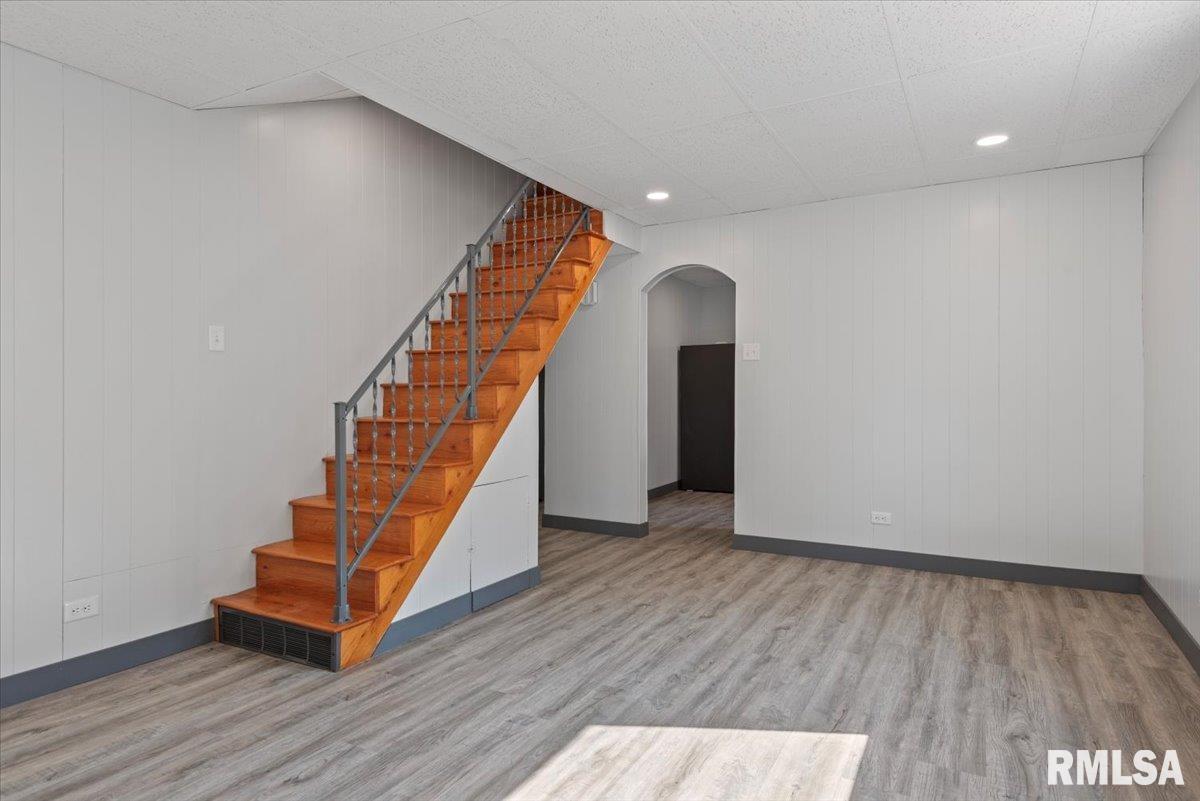 519 South Pine Street Nokomis, IL 62075 - Photo 4 of 40