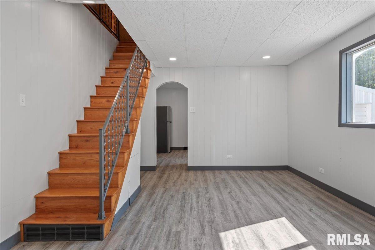 519 South Pine Street Nokomis, IL 62075 - Photo 5 of 40