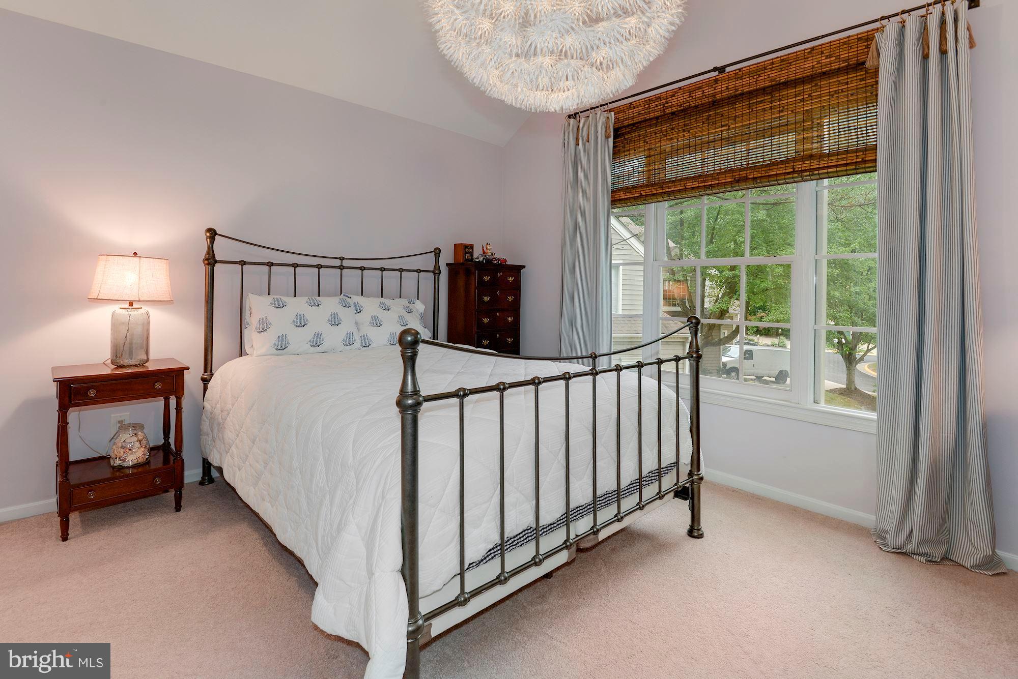 11417 Hollow Timber Way Reston, VA 20194 - Photo 20 of 40 Second Bedroom